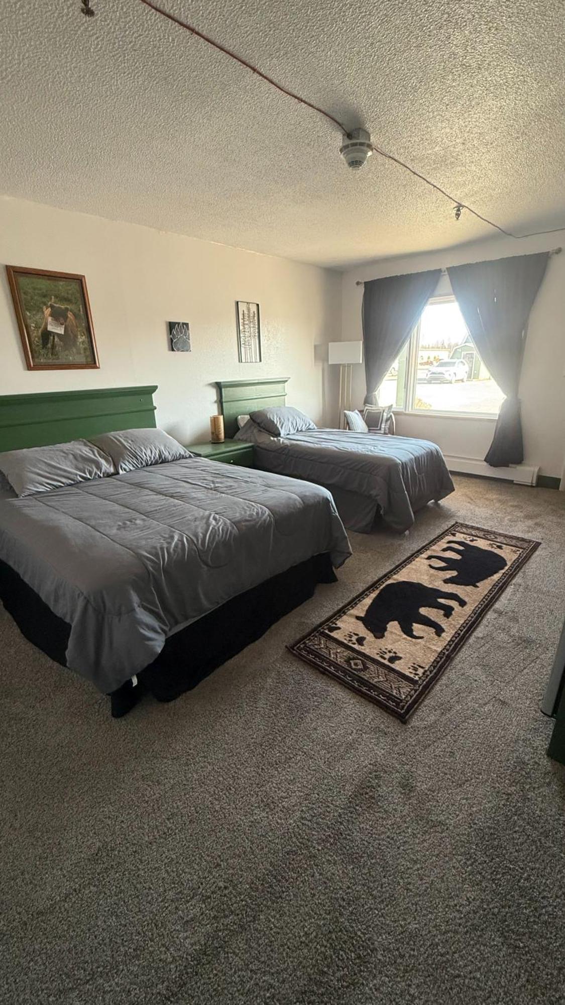 The Kenai Inn المظهر الخارجي الصورة